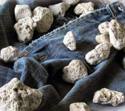 proses pembuatan denim jeans